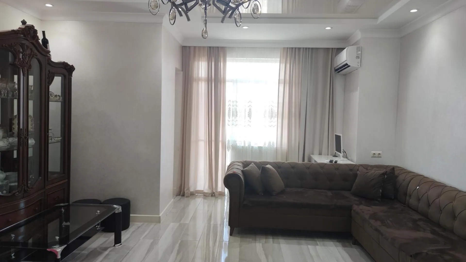 Апартамент Семейный Batumi